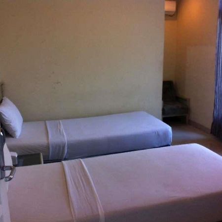 Hotel Gemilang Bandung Zewnętrze zdjęcie